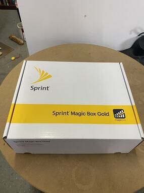 Sprint Magic Box Gold Cell Phone Signal Booster Amplifier AirUnity 587 B41HL